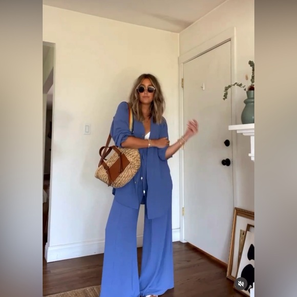 How Do You Wear That Essential Set - Picture 3 of 10